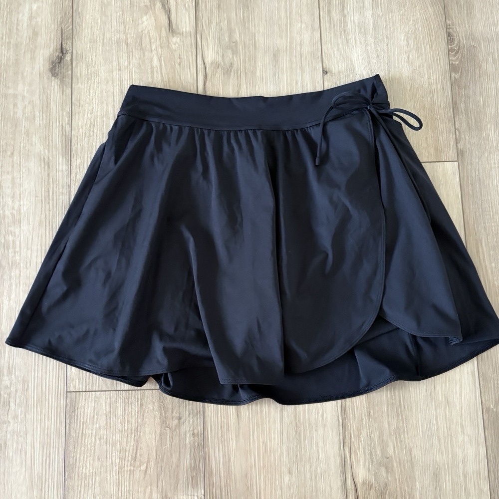 Gilly Hicks Size XL Golf Skirt Shorts Attached Skort Side Tie Black